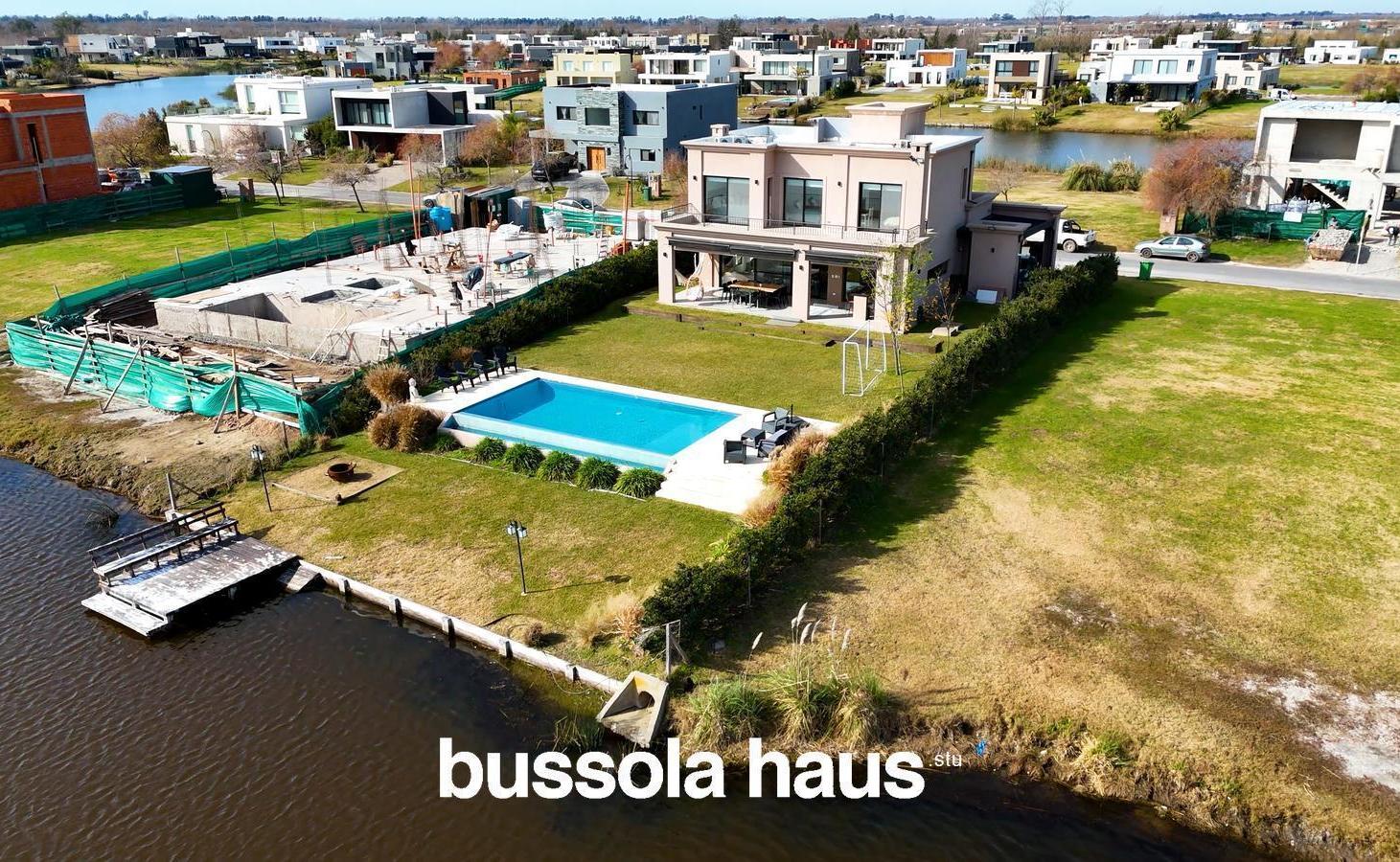 Foto de Casa en venta a la laguna en Naudir, imagen 5