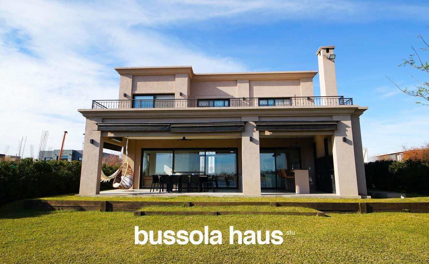 Foto de Casa en venta a la laguna en Naudir, imagen 2