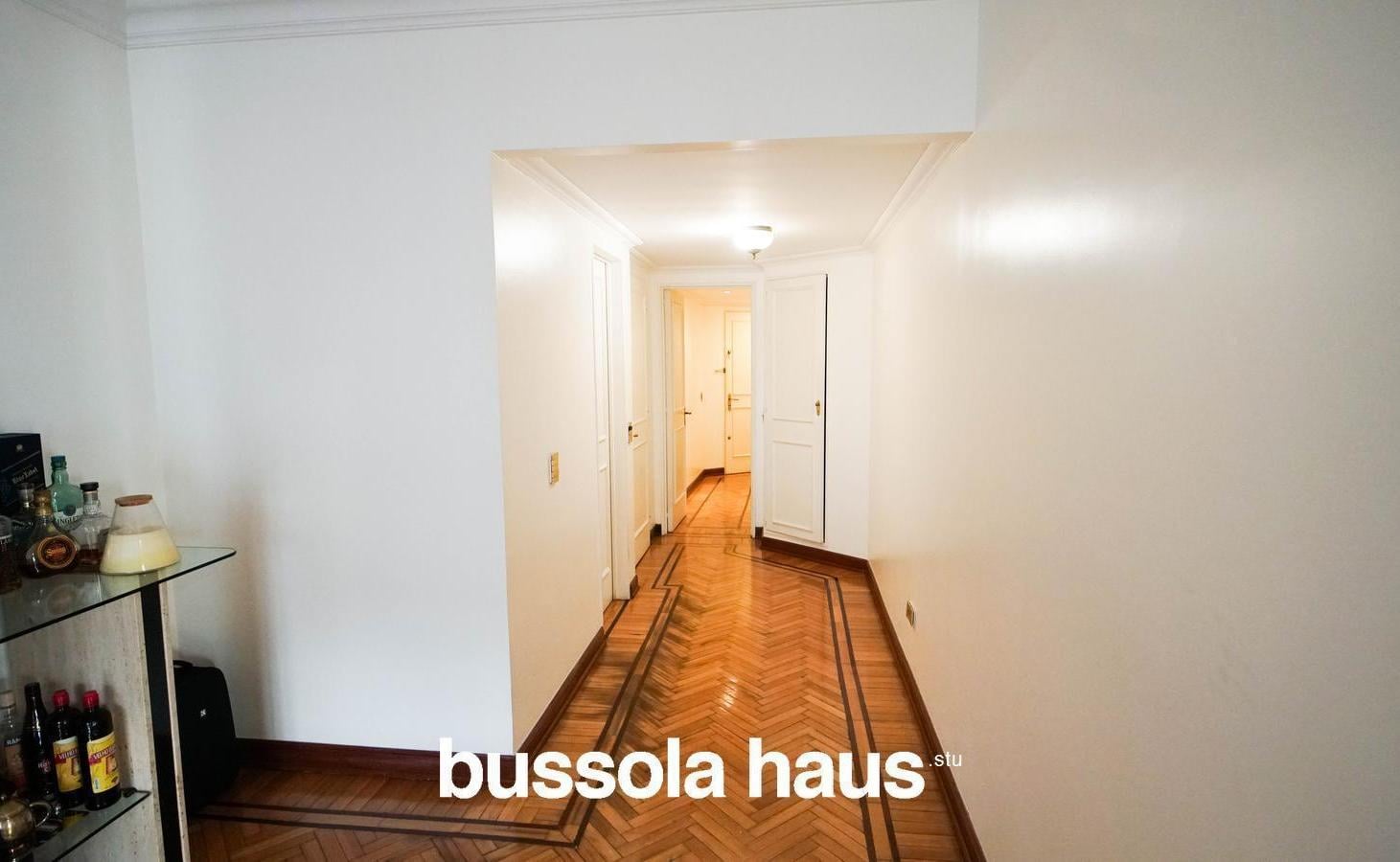 Foto de Departamento en alquiler de 4 ambientes y dependencia en Recoleta, imagen 1