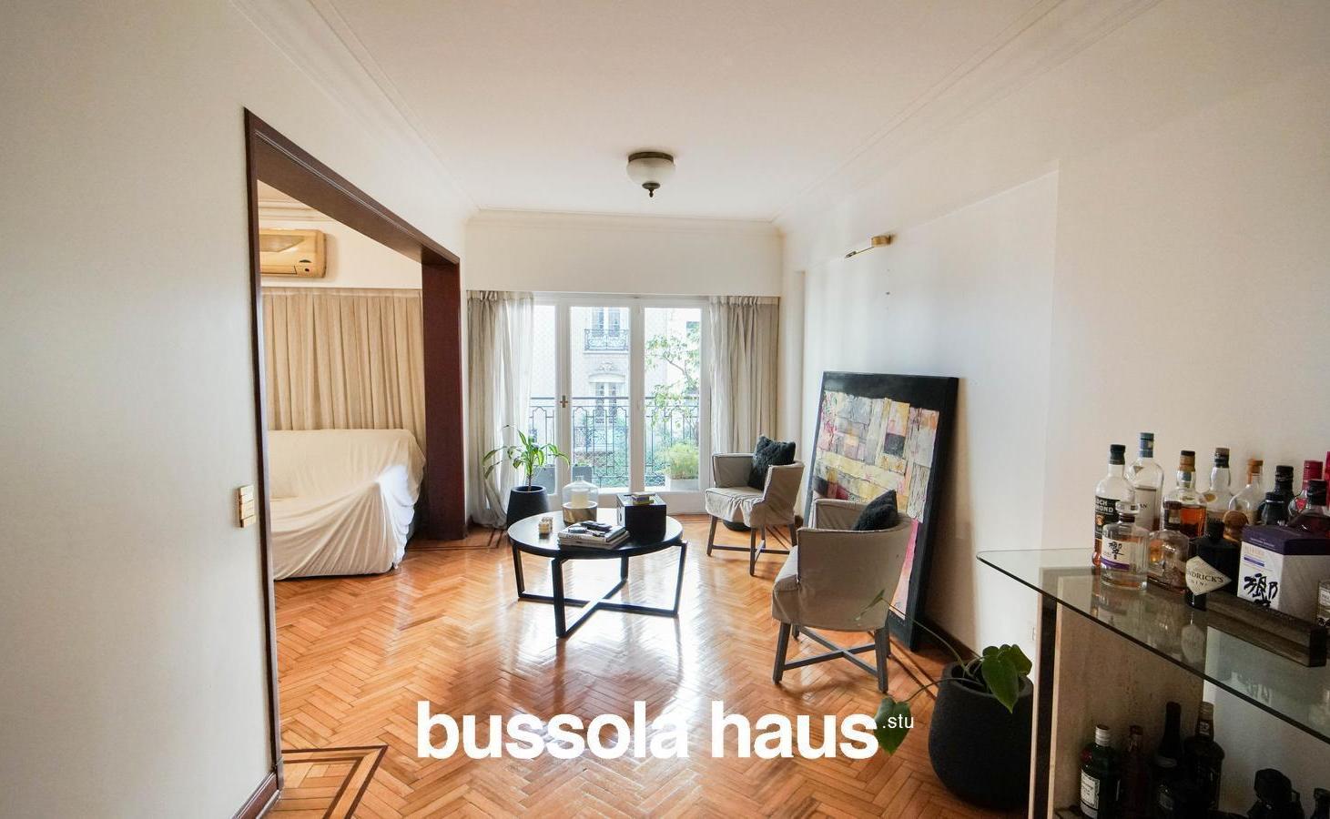 Foto de Departamento en alquiler de 4 ambientes y dependencia en Recoleta, imagen 2