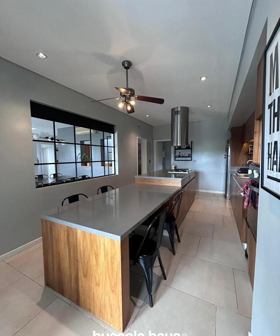 Foto de Casa en venta de 5 ambientes con pileta en Ceibos Puertos Escobar, imagen 3