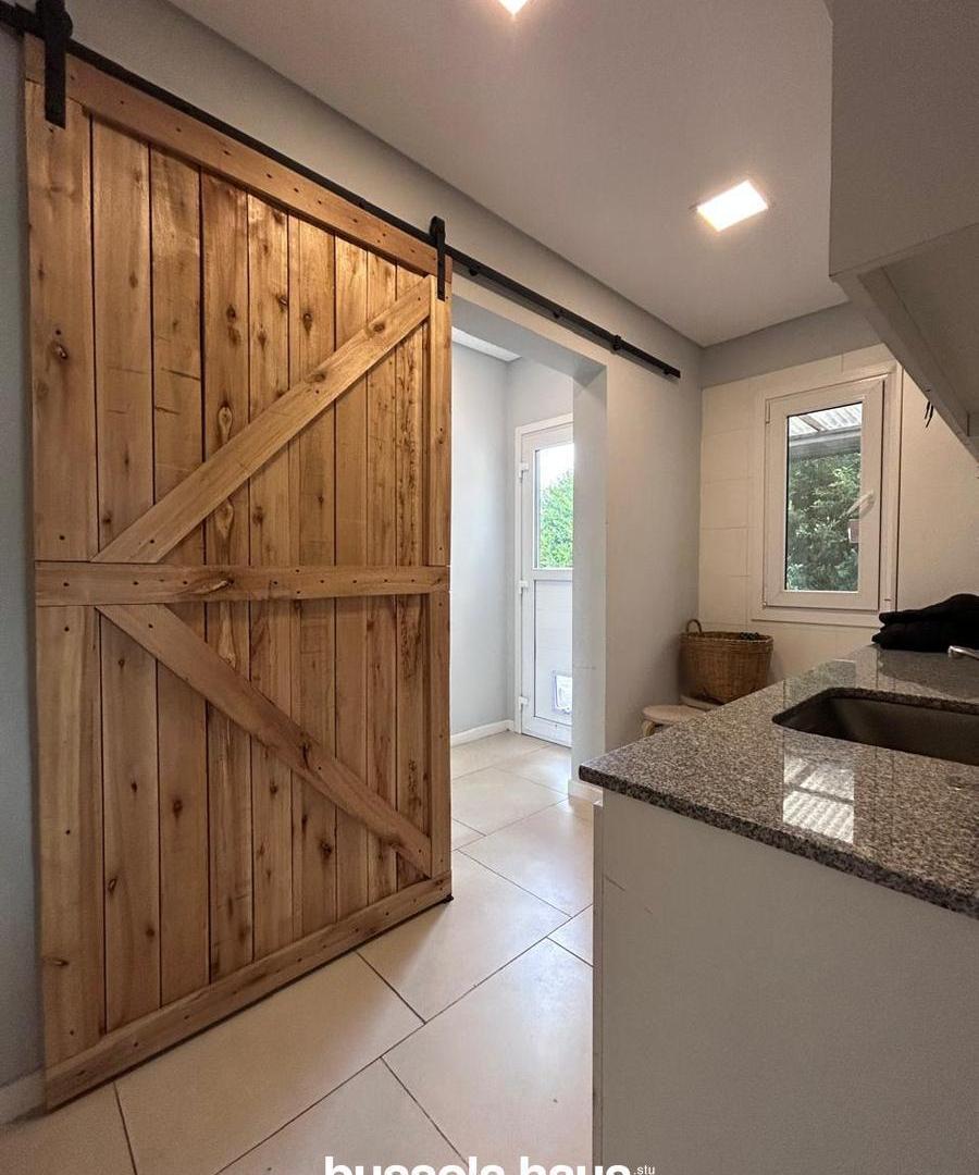 Foto de Casa en venta de 5 ambientes con pileta en Ceibos Puertos Escobar, imagen 2
