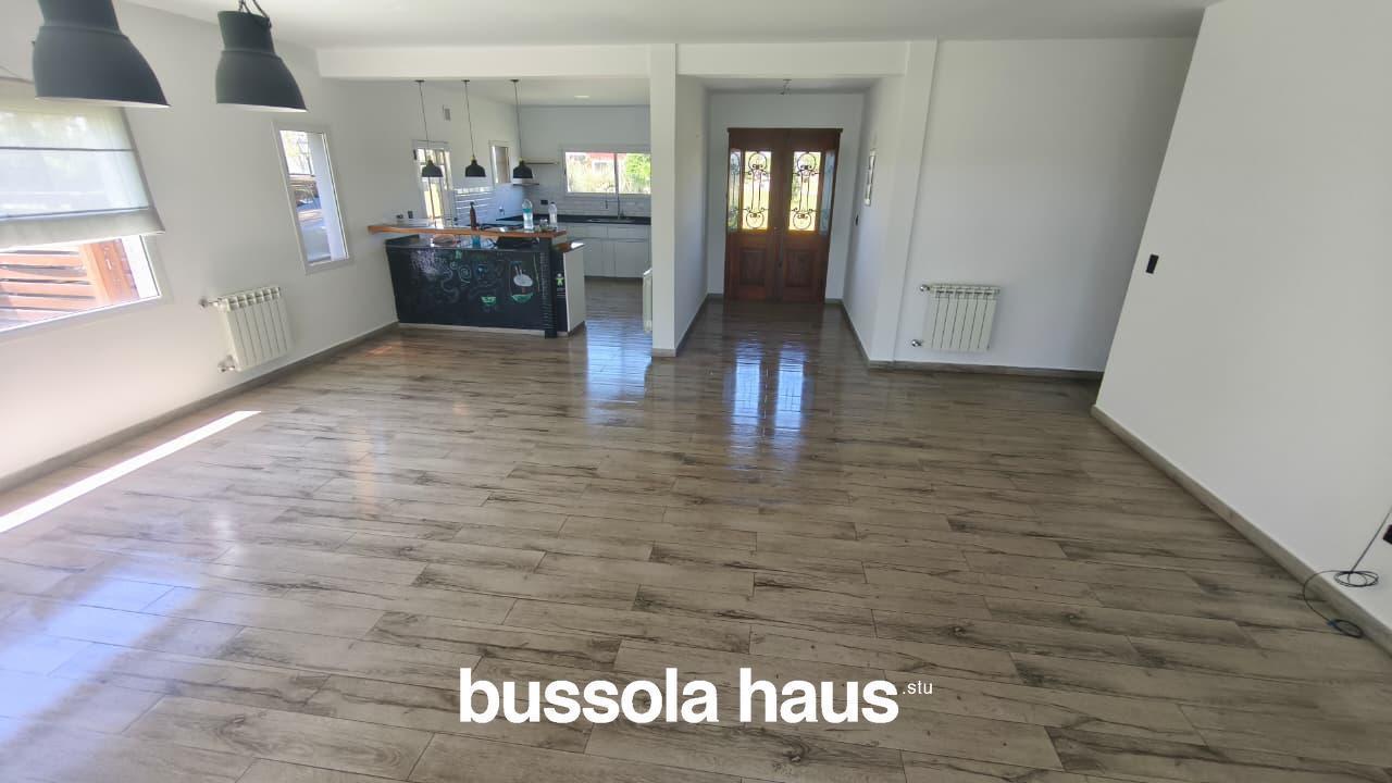 Foto de Casa en venta y alquiler al lago, en una planta San Sebastian Pilar, imagen 4