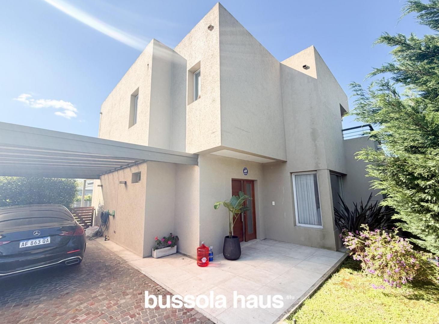 Foto de Casa en venta en Canton Puerto con 3 dormitorios y pileta lote central, imagen 1