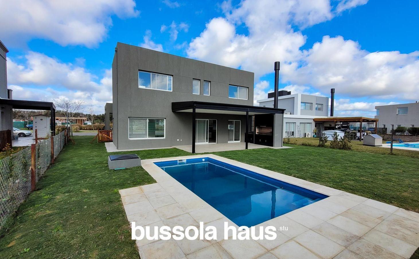 Foto de Casa en venta de 5 ambientes con pileta en Acacias Puertos Escobar, imagen 5