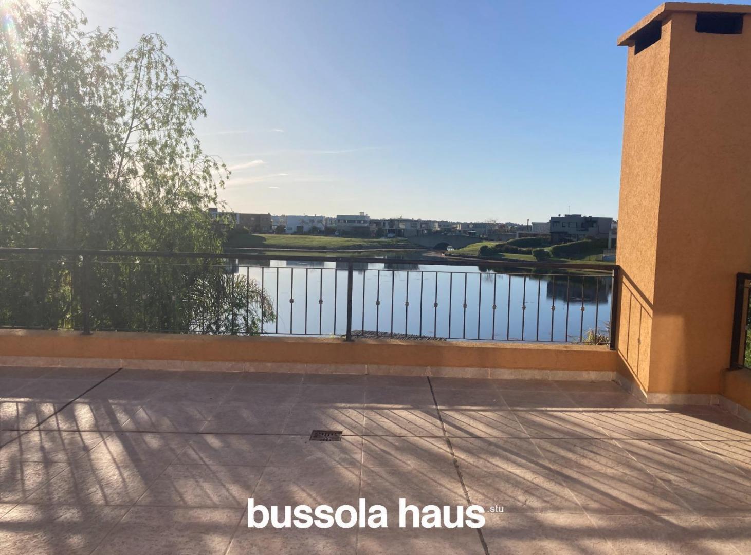 Foto de Casa a la laguna en venta Vistas Puertos, imagen 5