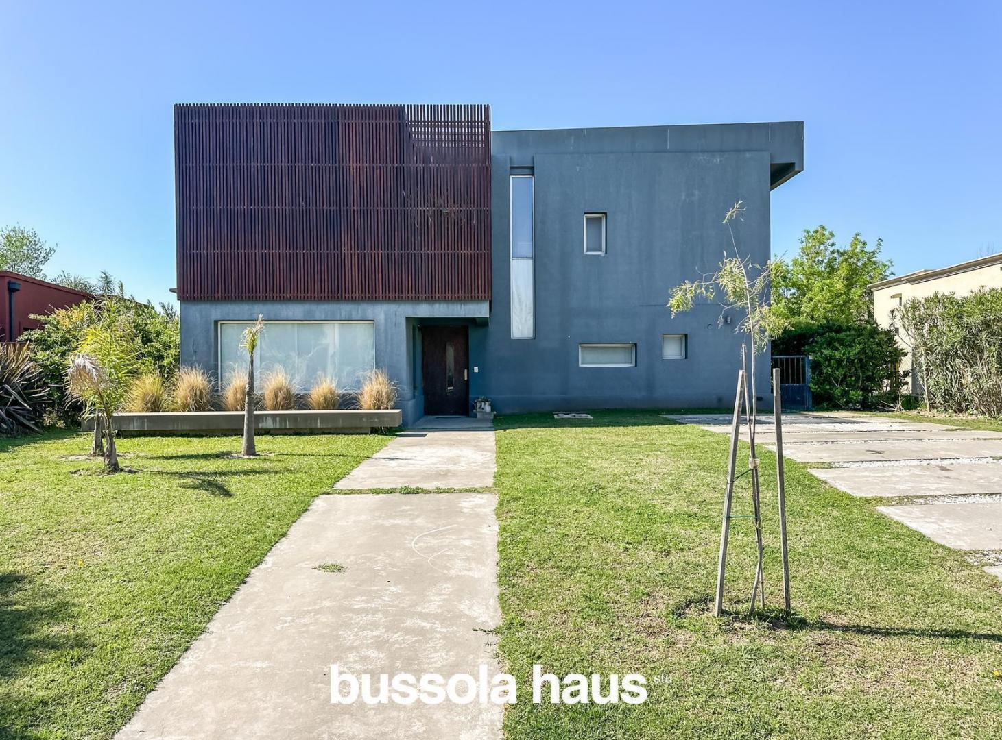 Foto de Casa en venta e 4 dormitorios lote central FINANCIACION en Canton Norte, imagen 1