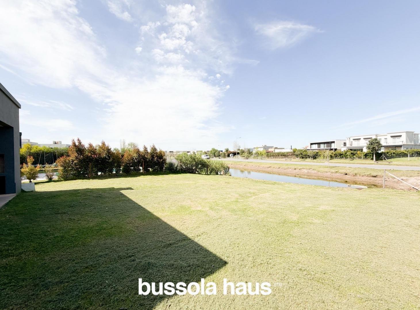 Foto de Casa en venta 3 dormitorios a la laguna en una planta en el Canton, imagen 5