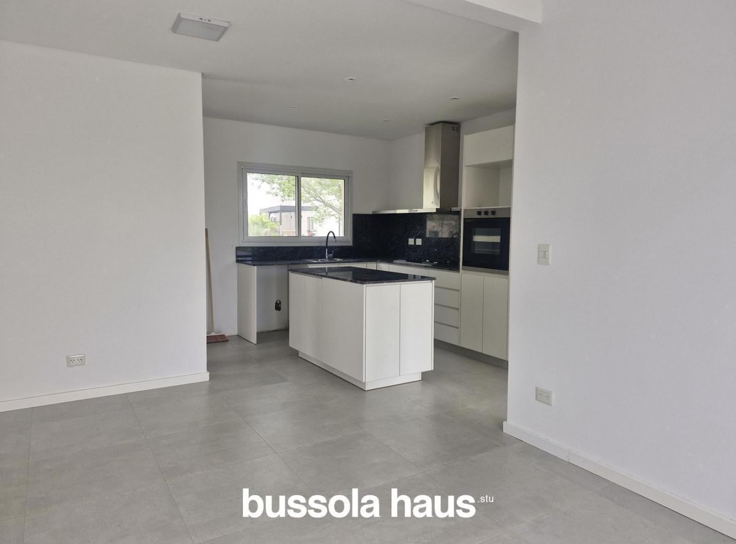 Foto de Casa en venta 3 dormitorios en El Canton Golf Escobar, imagen 4