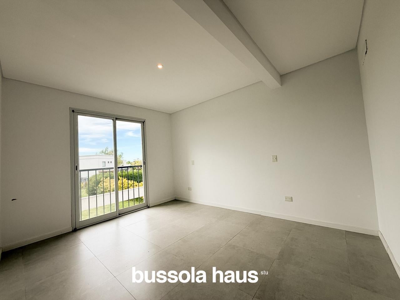 Foto de Casa en venta 3 dormitorios en El Canton Golf Escobar, imagen 2