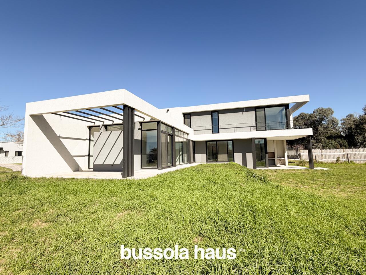 Foto de Casa en venta 3 dormitorios lote interno en San Matias Escobar, imagen 2