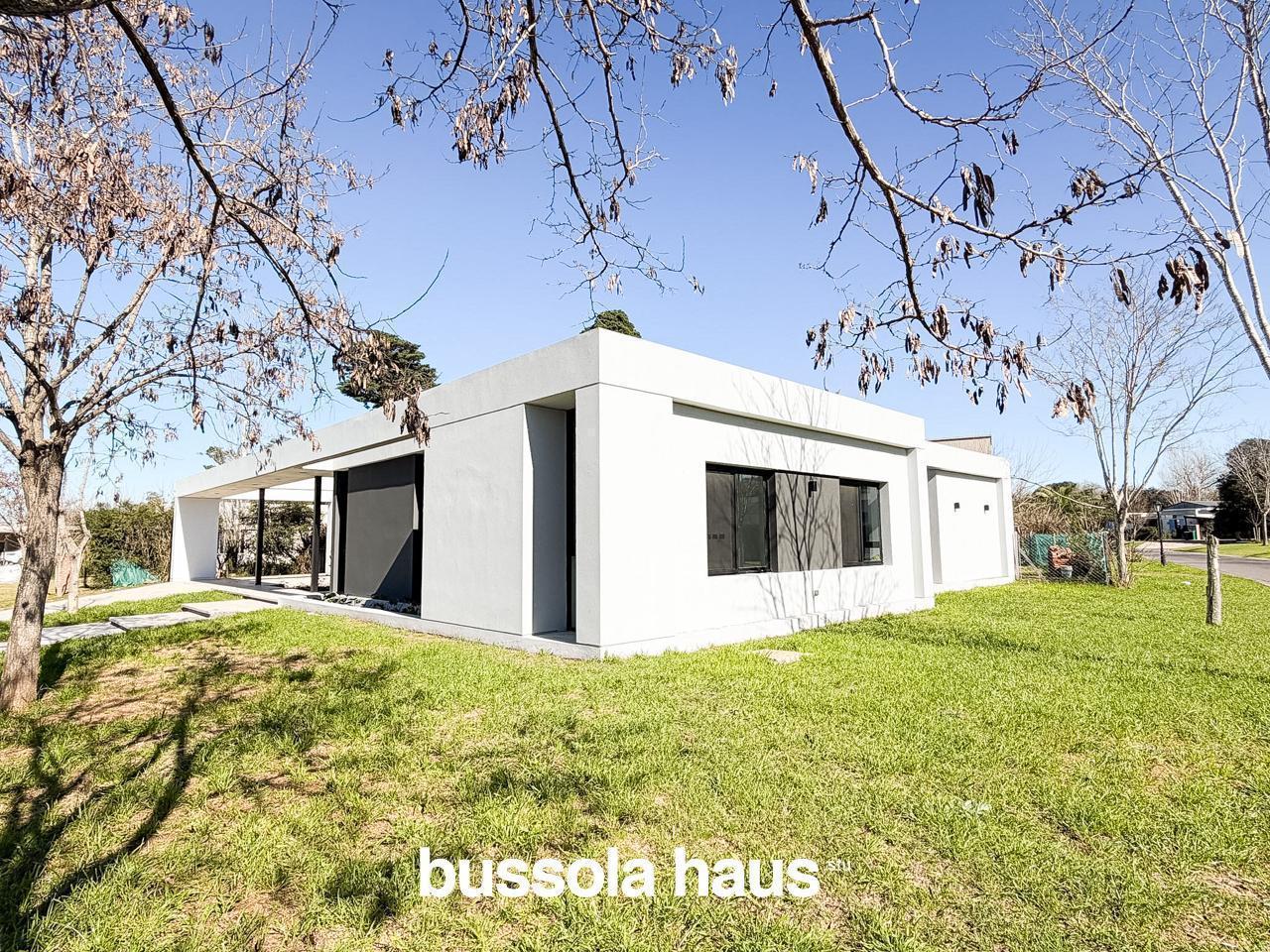 Foto de Casa en venta 3 dormitorios lote interno y pileta en San Matias Escobar, imagen 4