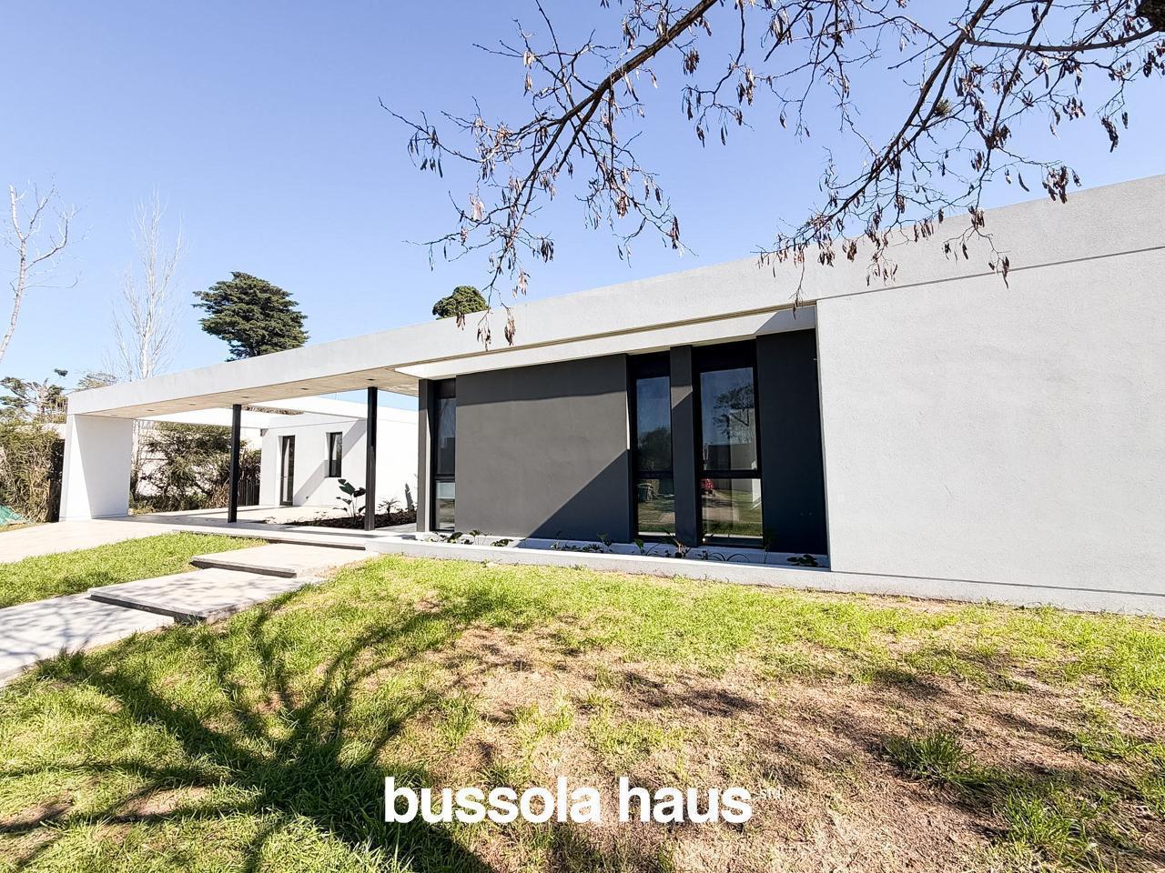 Foto de Casa en venta 3 dormitorios lote interno y pileta en San Matias Escobar, imagen 5