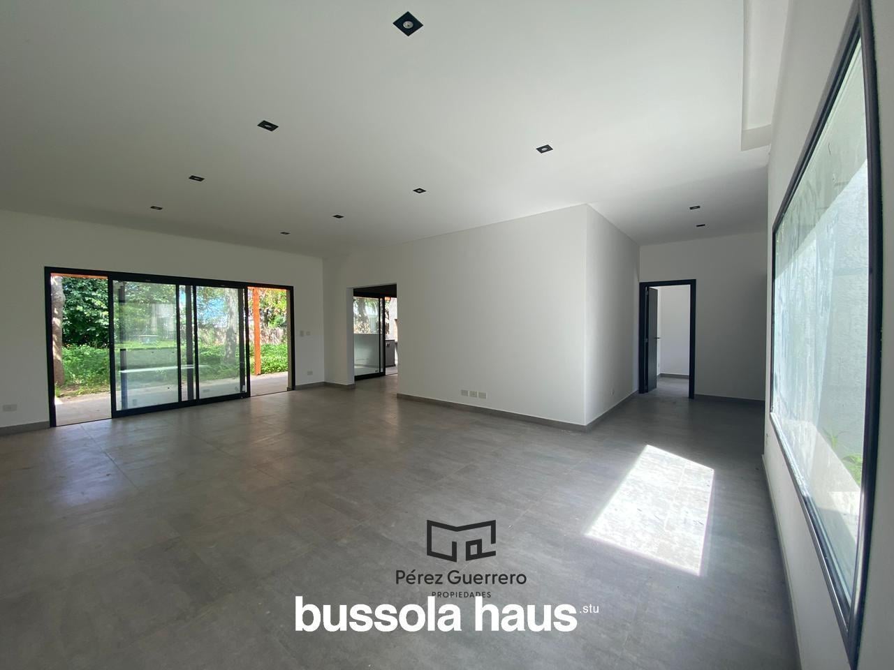 Foto de Casa en venta 3 dormitorios en una planta lote interno en San Matias, imagen 4