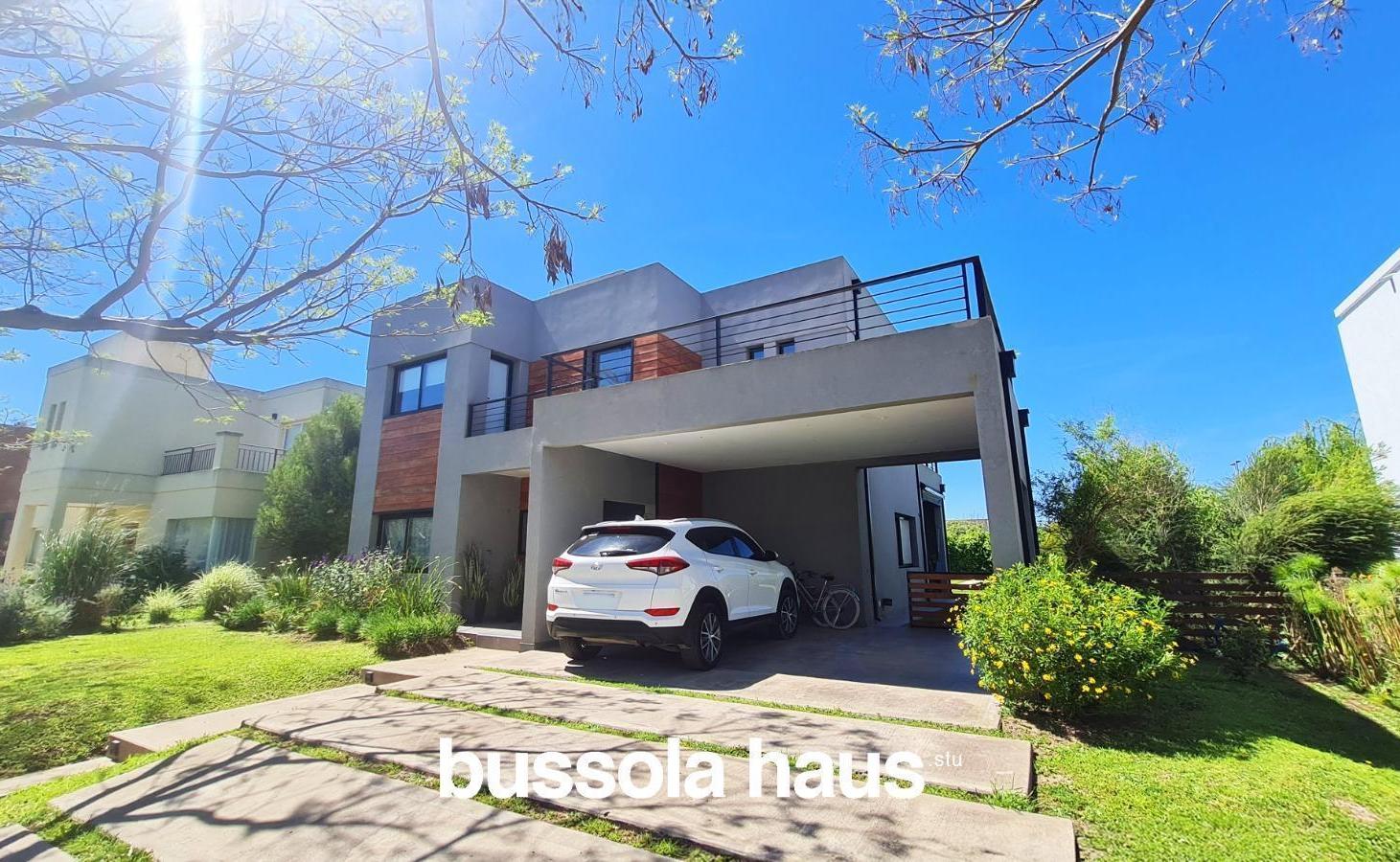 Foto de Casa en alquiler temporal con pileta en Vistas Puertos del lago, imagen 3