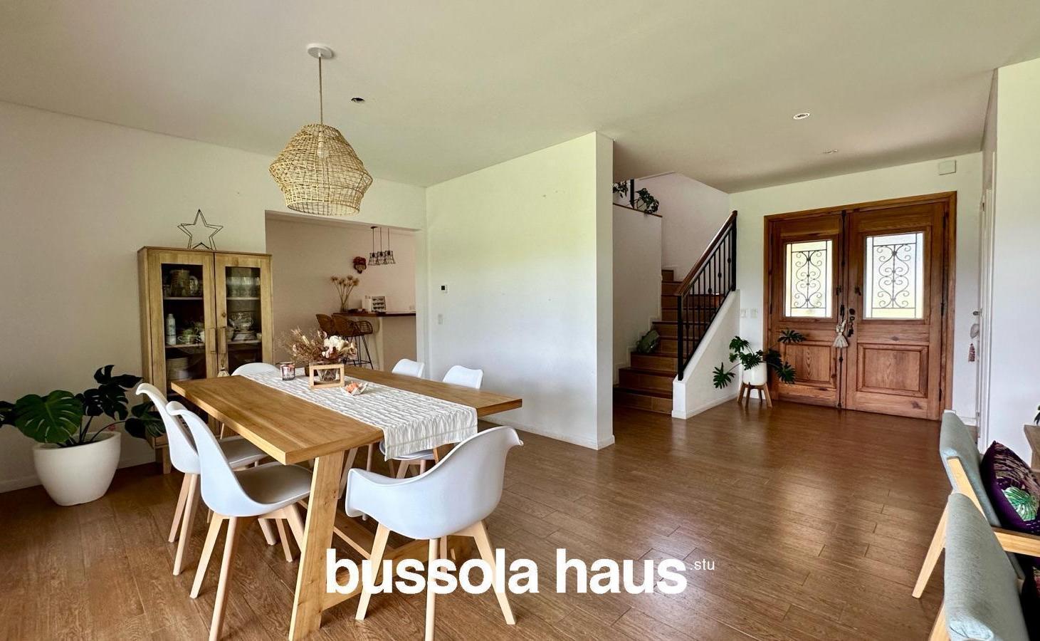Foto de Casa en venta 4 dormitorios al lago en El Cantón Islas Escobar, imagen 5