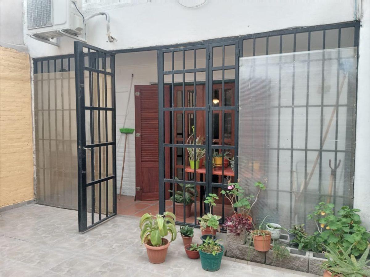 Foto de CASA EN VENTA BARRIO YAPEYÚ, imagen 4