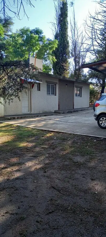 Complejo de 3 departamentos a mts del rio 2