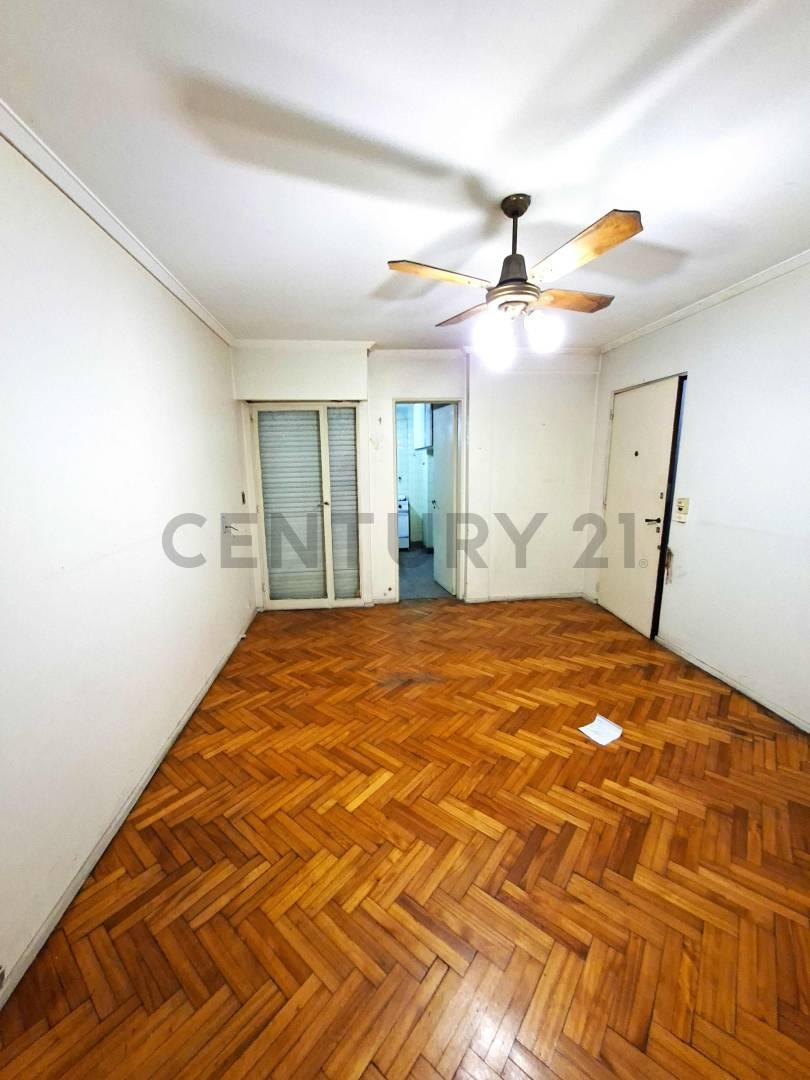 Foto de DEPARTAMENTO 2 AMB -SAN CRISTOBAL, imagen 3