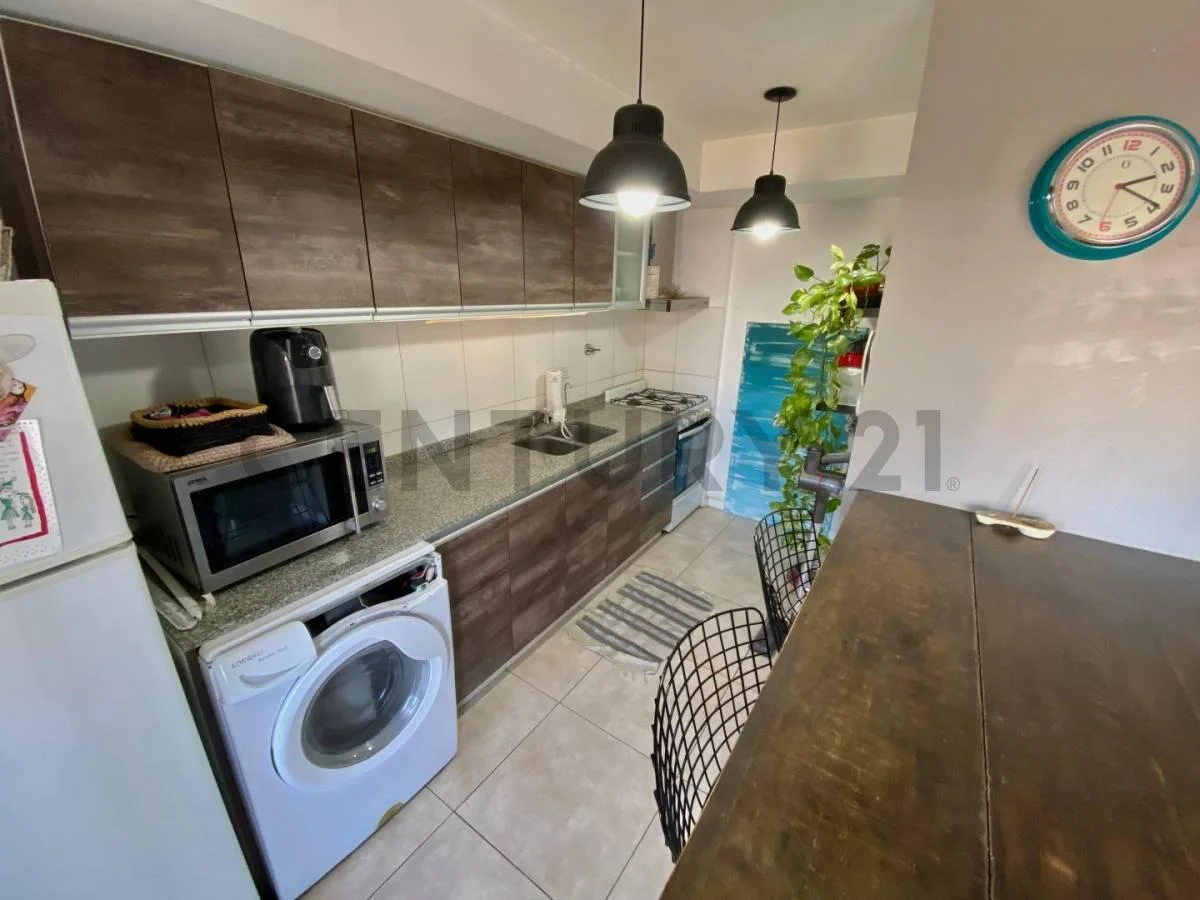 Foto de VENTA DEPARTAMENTO 3 AMBIENTES EN REMEDIOS DE ESCALADA, imagen 4