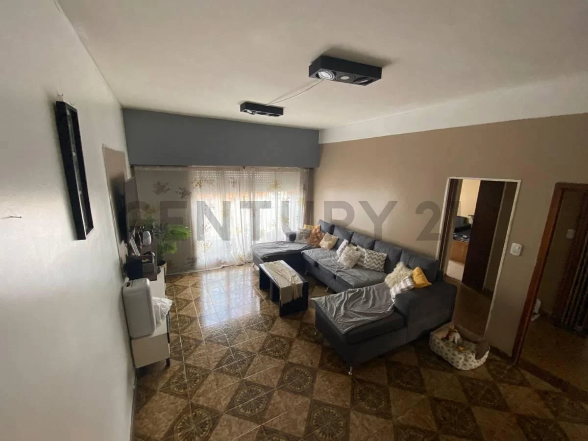 Venta de Casa de 5 ambientes
