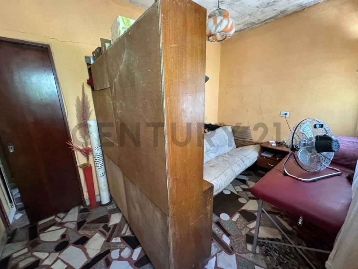 VENTA PH 3 AMBIENTES EN SARANDI