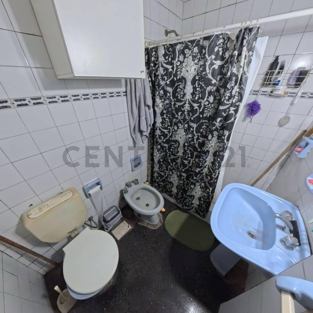 Foto de Casa en venta 3 ambientes, Lomas de Zamora., imagen 2