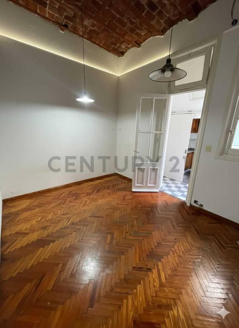 Venta PH 3 ambientes en Monserrat