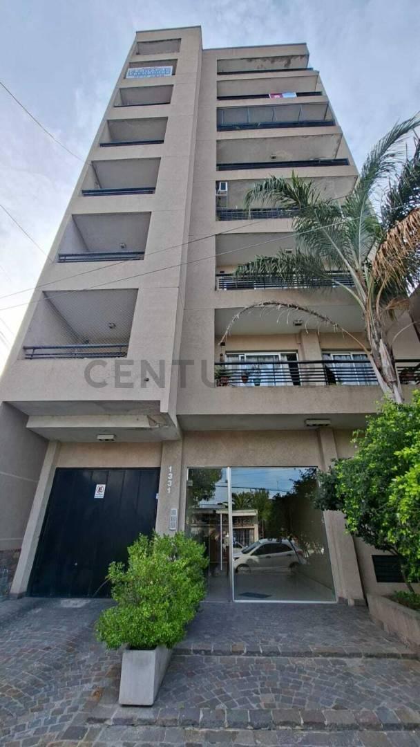 DEPARTAMENTO 2 AMBIENTES CON BALCON EN LANUS ESTE