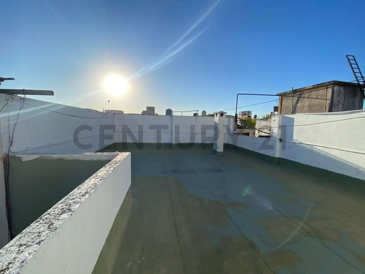 Alquiler Departamento 2 ambientes con terraza propia 2