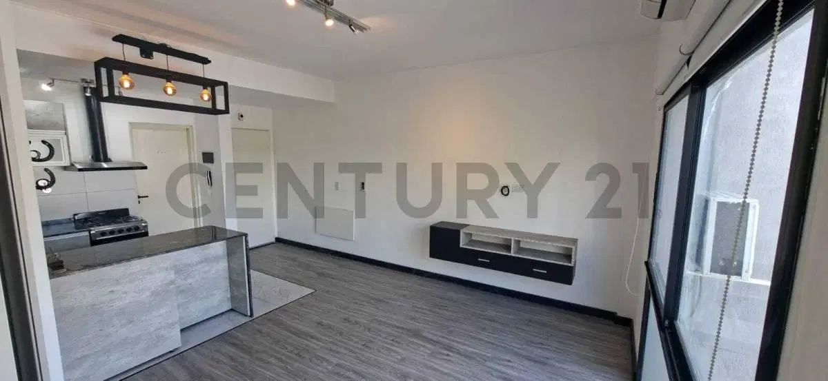 Venta de departamento monoambiente en Banfield 3