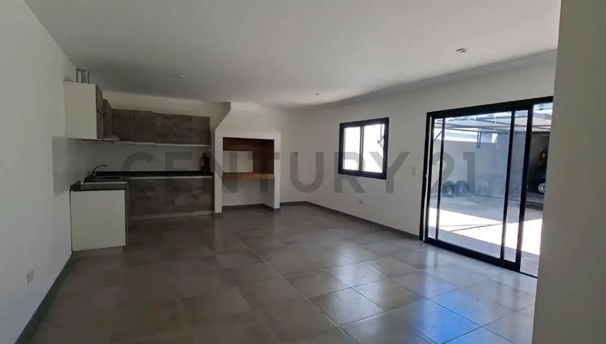 Venta de departamento monoambiente en Banfield 5