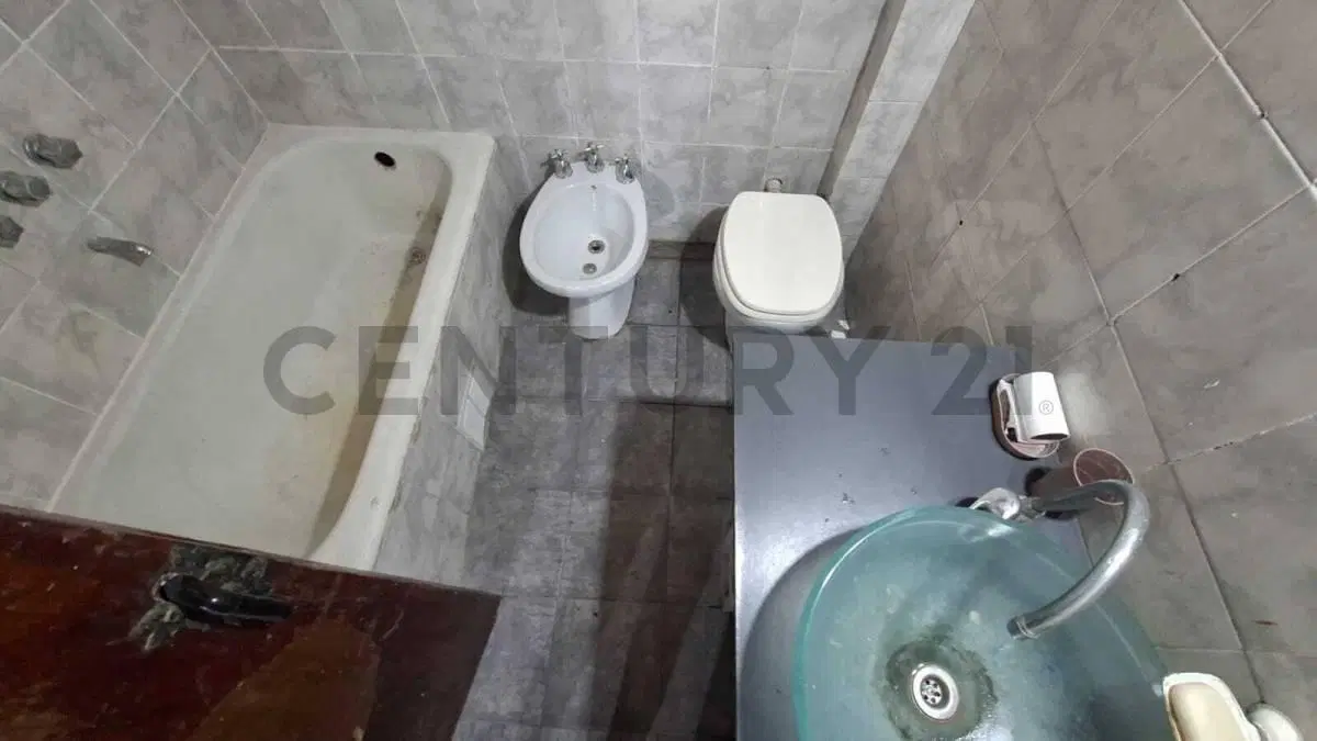 PH 3 AMBIENTES EN VENTA EN EL CENTRO DE LANÚS OESTE 3