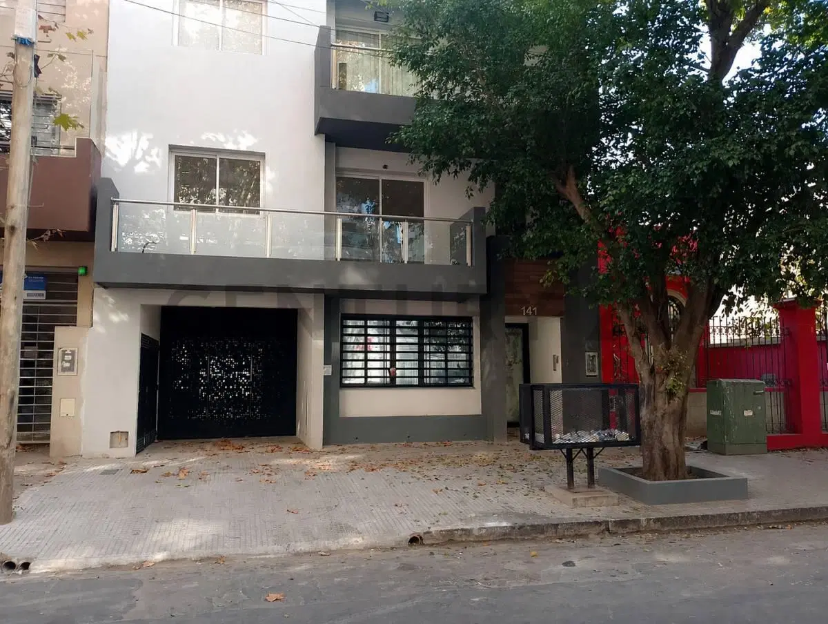 VENTA OPORTUNIDAD DEPARTAMENTO 2 AMB A ESTRENAR con Cochera a Metros de la Estación de Lomas 3