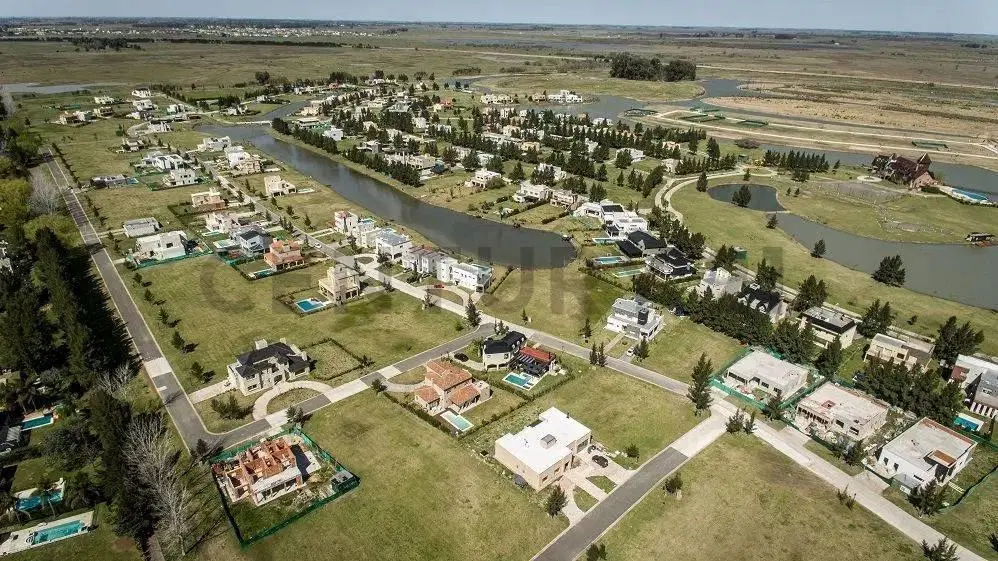 Venta de Lote en Principado Ciudad Náutica, Canning 3