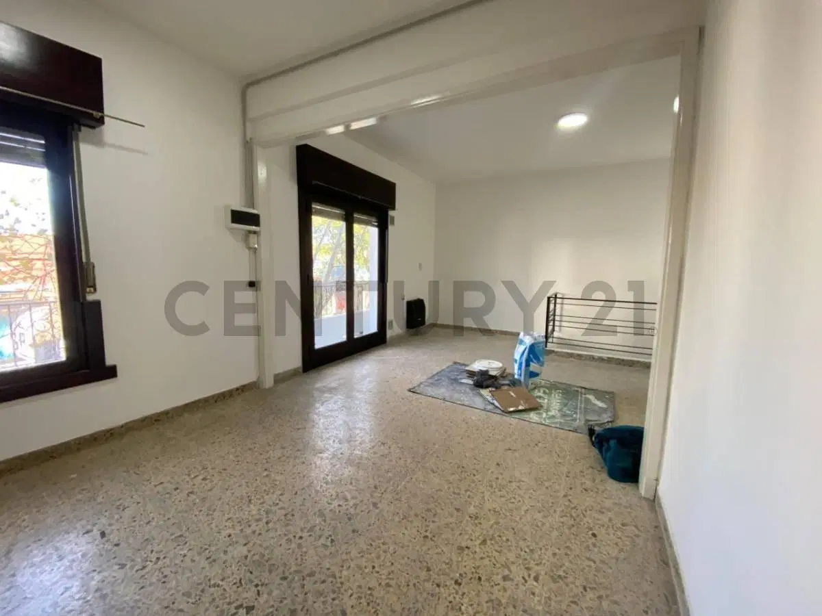 DEPARTAMENTO 2 AMBIENTES CON BALCON EN ALQUILER 5
