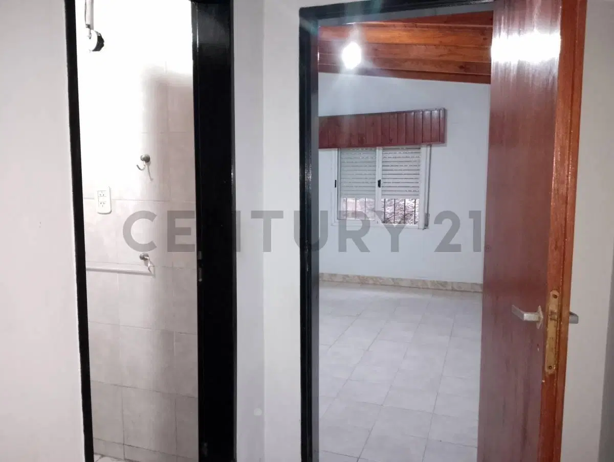 PH 2 AMBIENTES CON JARDÍN – EXCELENTE UBICACIÓN EN SAN FRANCISCO SOLANO 5
