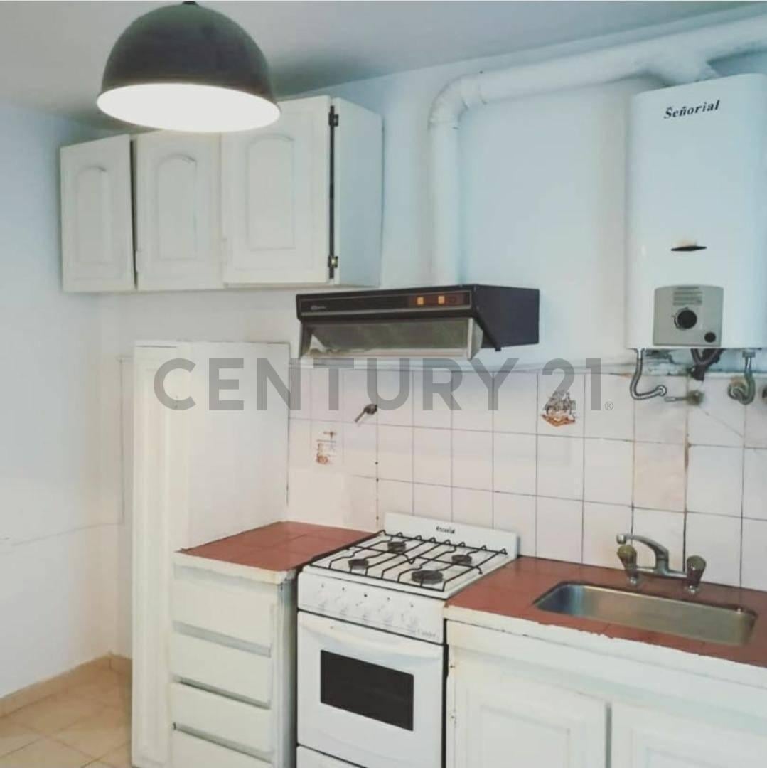 Foto de Alquiler de 2 AMB - DEPARTAMENTO en PH - NO TIENE EXPENSAS, imagen 4