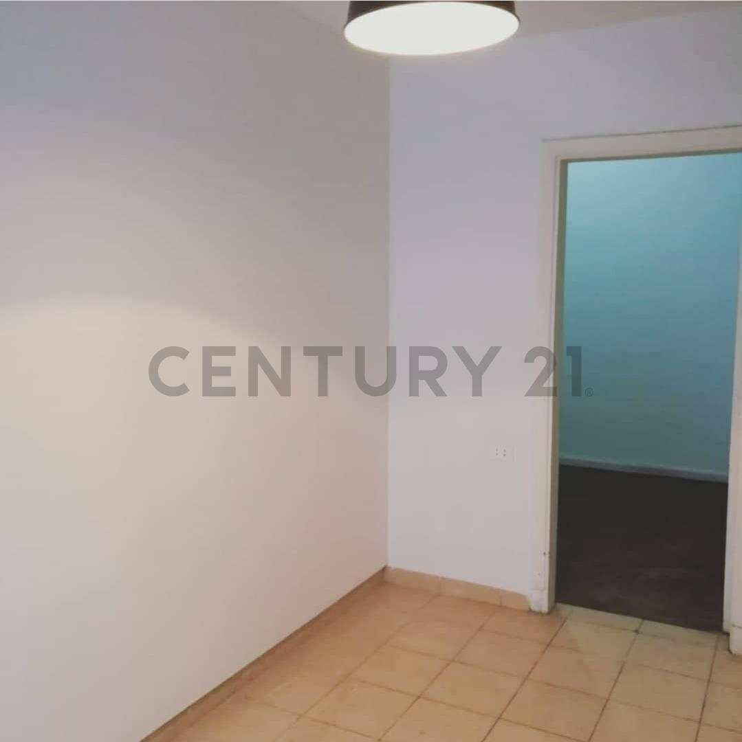 Foto de Alquiler de 2 AMB - DEPARTAMENTO en PH - NO TIENE EXPENSAS, imagen 5