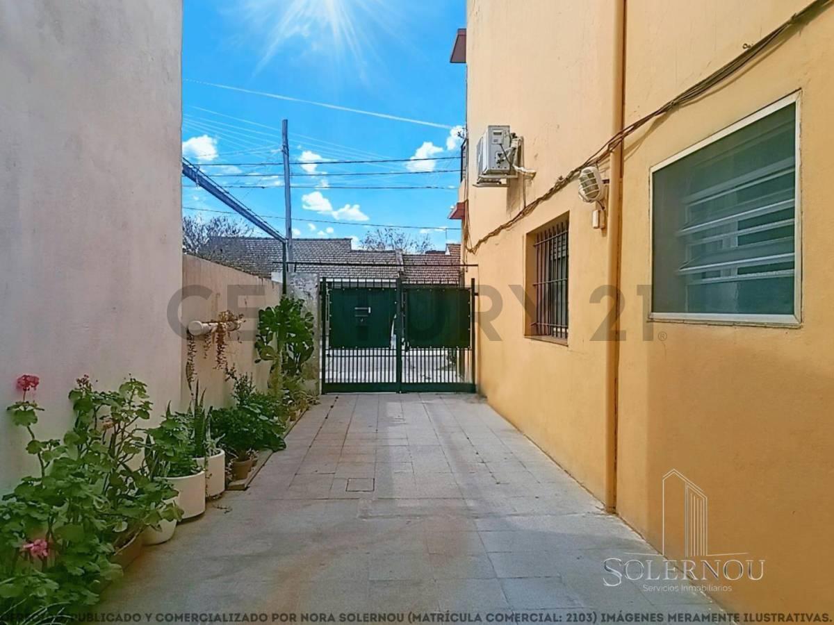 Foto de PH en planta alta de 3 Ambientes con terraza y balcon, imagen 1