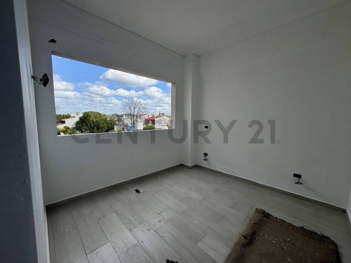 Foto de Venta de triplex a estrenar de 3 ambientes, AV. Belgrano 5669, Wilde., imagen 5