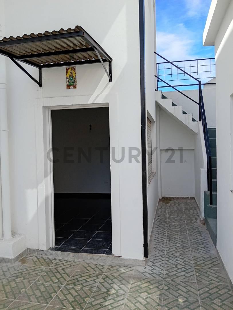 Foto de ALQUILER DEPARTAMENTO 3 AMBIENTES A ESTRENAR 51M2 CON PATIO, imagen 1