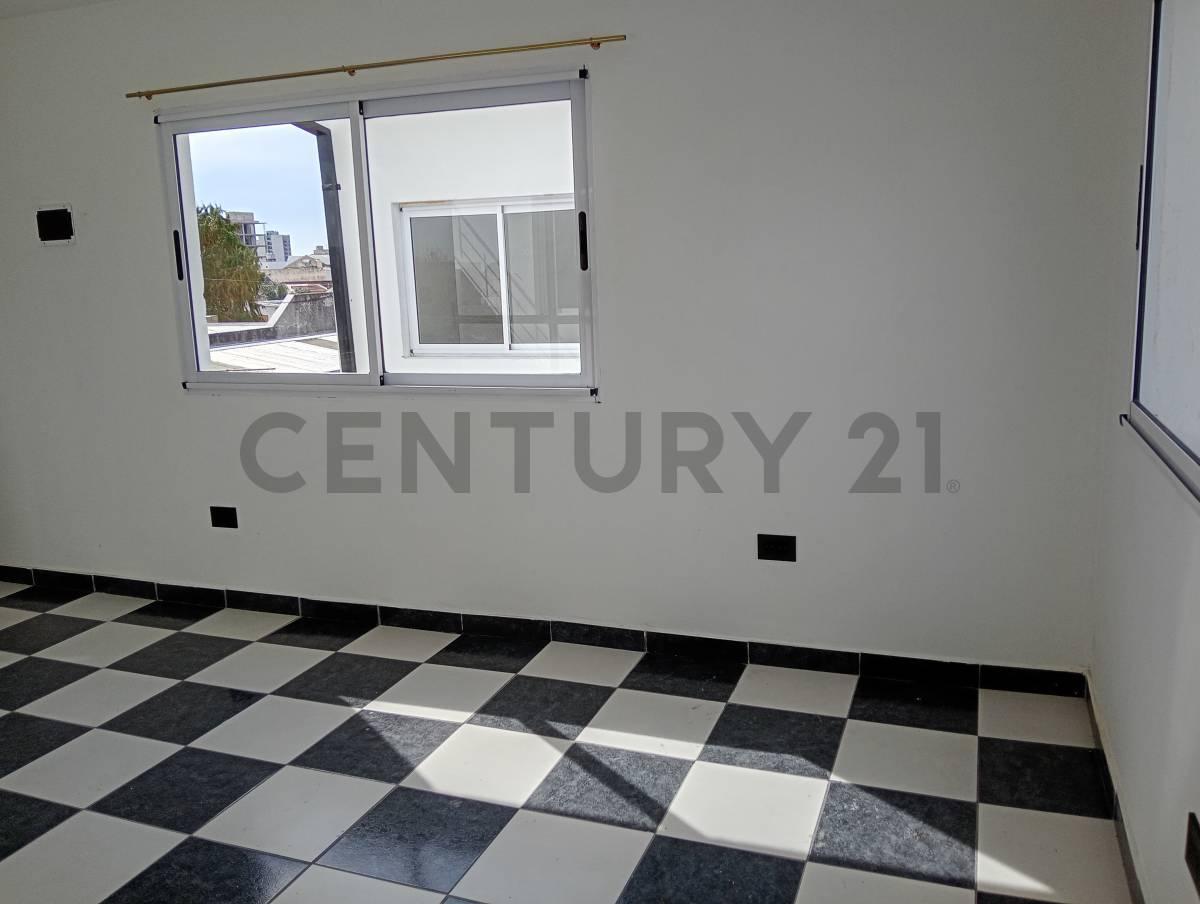 Foto de ALQUILER DEPARTAMENTO 3 ambientes A ESTRENAR 53m2 con PATIO, imagen 3