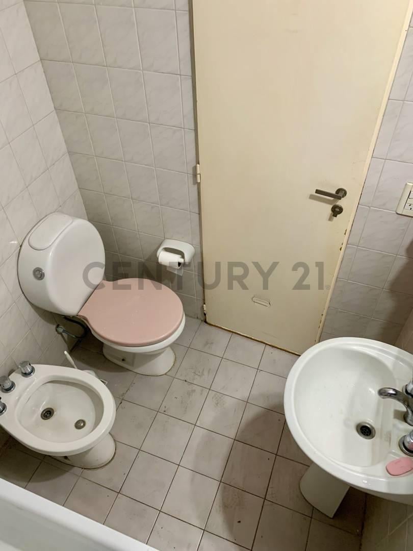 Foto de ALQUILER DE DEPARTAMANTO DE 2 AMBIENTES CON COCHERA-AVELLANEDA, imagen 5