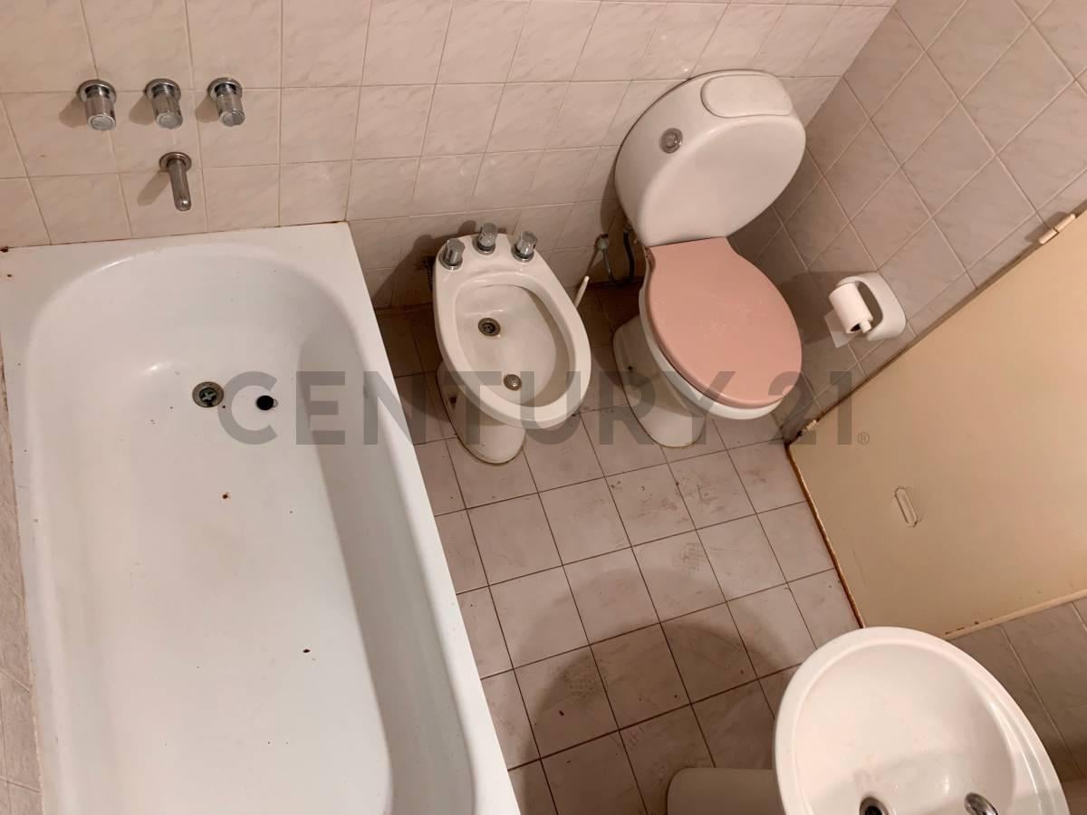Foto de ALQUILER DE DEPARTAMANTO DE 2 AMBIENTES CON COCHERA-AVELLANEDA, imagen 4