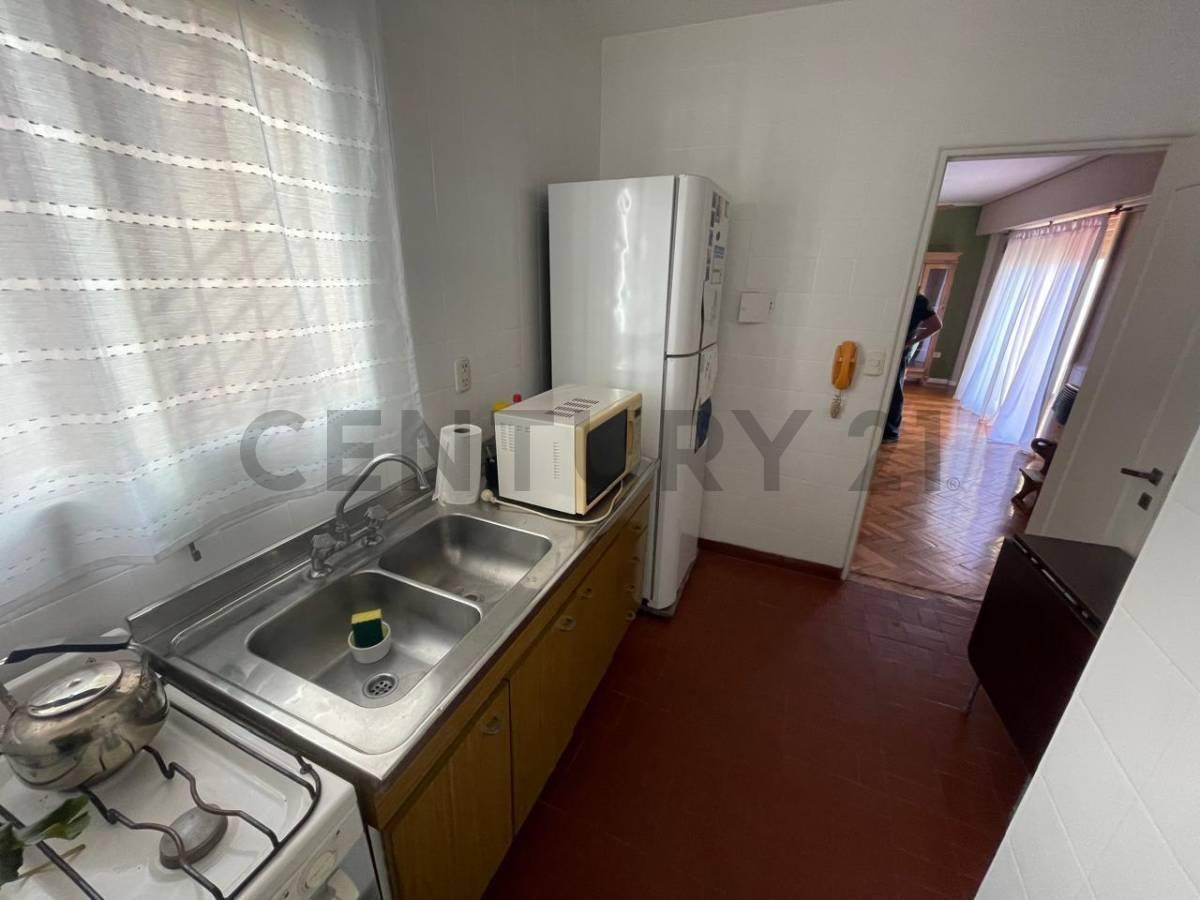 Foto de DEPARTAMENTO 3 AMBIENTES CON COCHERA – LOMAS DE ZAMORA, imagen 2