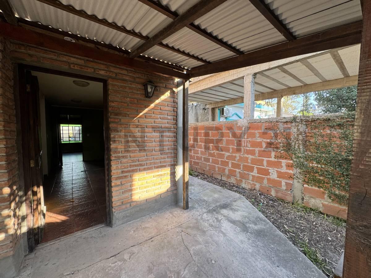 Venta de casa en Longchamps