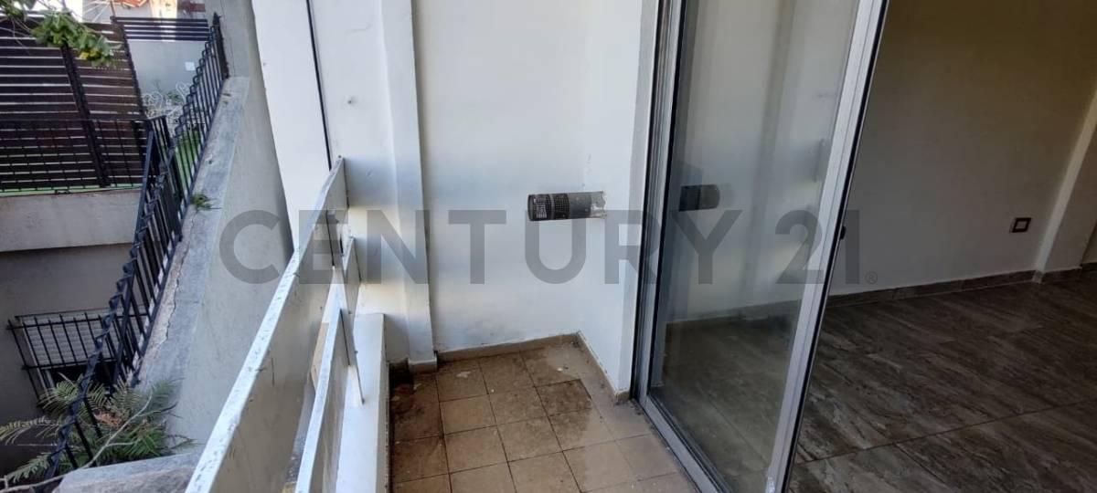 Foto de Departamento de 2 ambientes en el centro de Banfield!, imagen 4