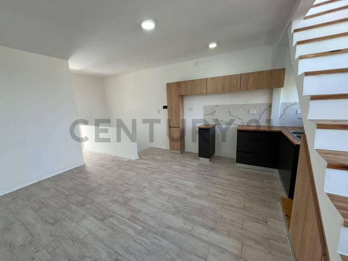 Foto de VENTA DE PH DE 3 AMBIENTES CON TERRAZA EN LANUS ESTE, imagen 1