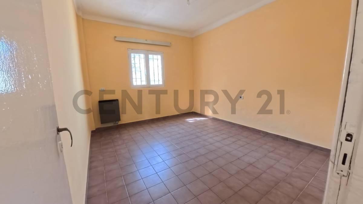 Foto de Casa en venta 4 ambientes, Leloir Nº754, Tempreley, imagen 4